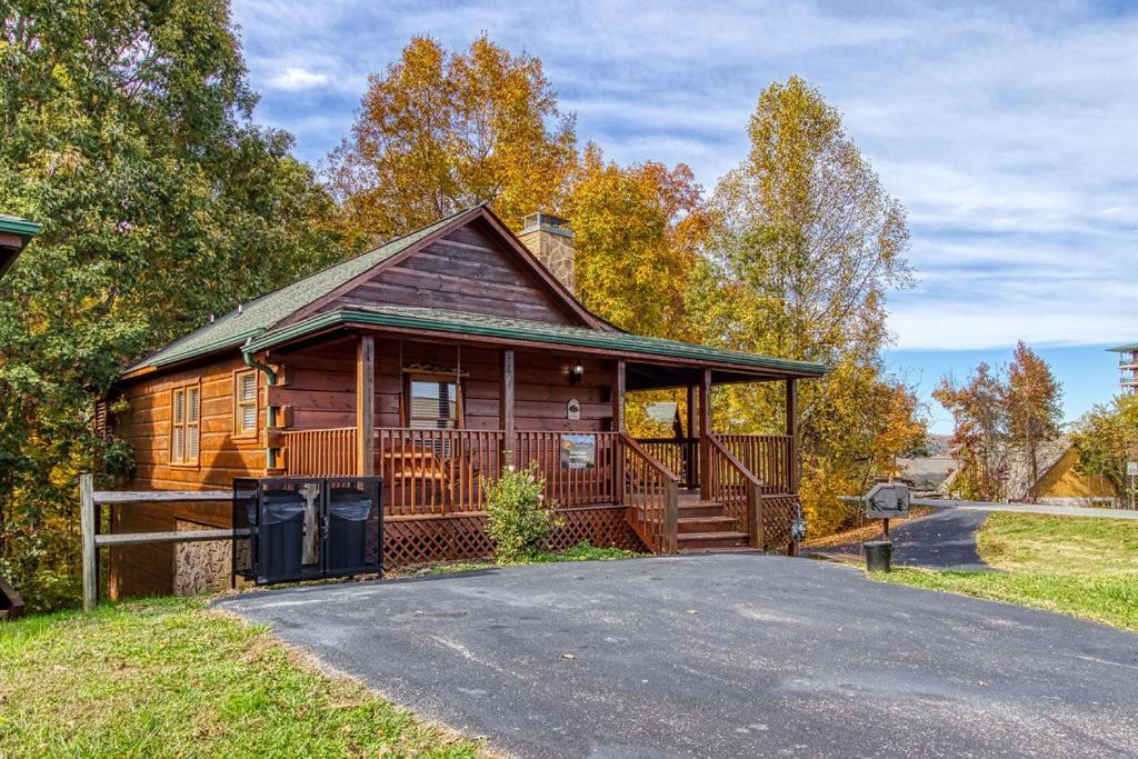 The Nut House, Hot Tub, Game Room, Wifi, 1089 Free Tickets Each Paid Day, Dollywood And More! พิเจนฟอร์จ ภายนอก รูปภาพ