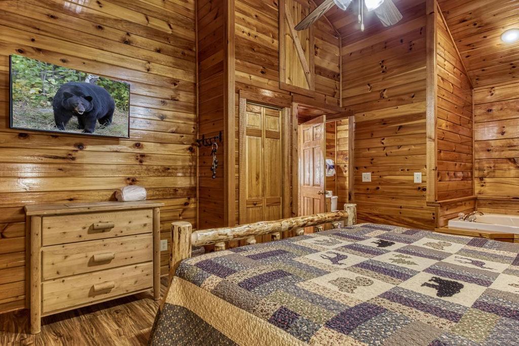 The Nut House, Hot Tub, Game Room, Wifi, 1089 Free Tickets Each Paid Day, Dollywood And More! พิเจนฟอร์จ ภายนอก รูปภาพ